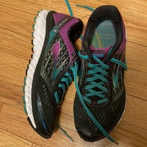 Brooks Ghost 9 Women’s size 8.5